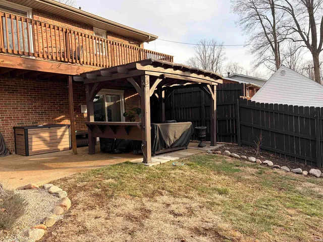 $274,900 | 109 Patricia Drive, Kokomo, IN 46902