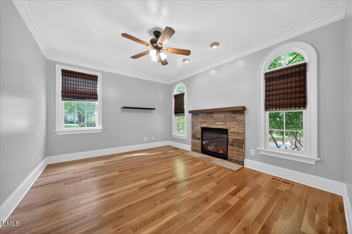 8497 Falkirk Ridge Court Wake Forest, NC 27587 - Photo 6 of 52 25-Interior_8497FalkirkRidge_006