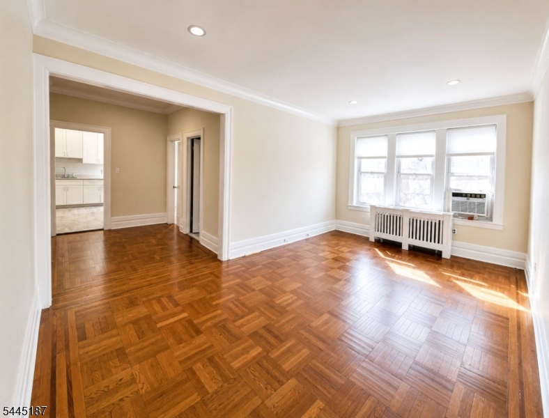 14 Forest Street Montclair, NJ 07042 - Photo 4 of 11