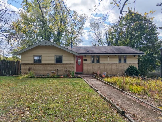 $189,900 | 310 Altaview Drive, Monroeville, PA 15146