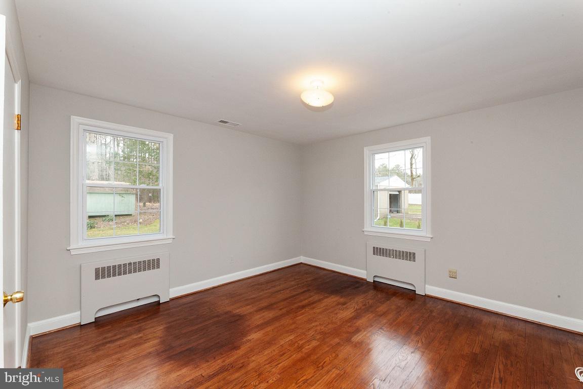 8205 Sonar Road Clinton, MD 20735 - Photo 15 of 39