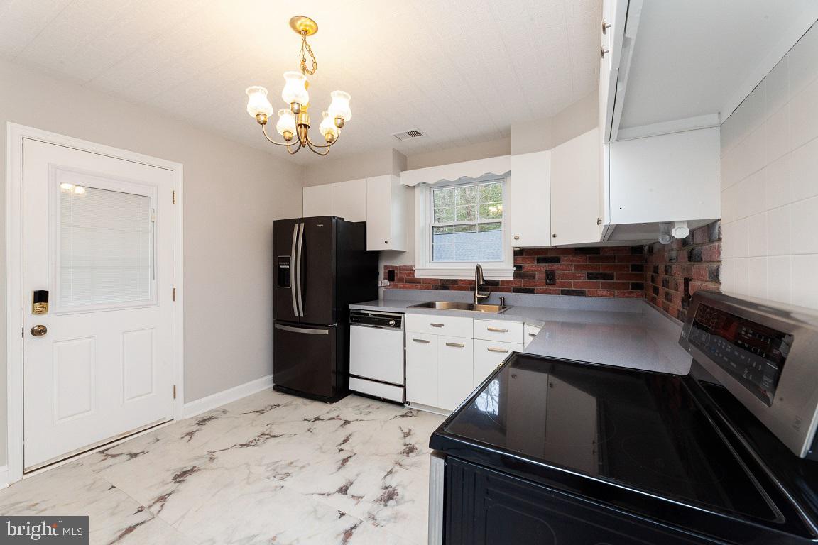 8205 Sonar Road Clinton, MD 20735 - Photo 10 of 39