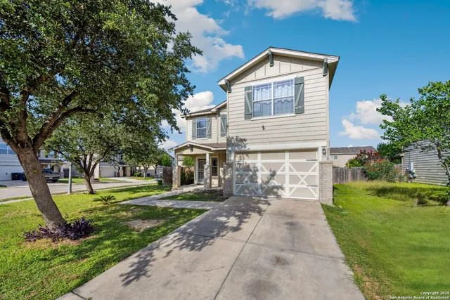 $2,400 | 8810 Mesa Vista, San Antonio, TX 78224