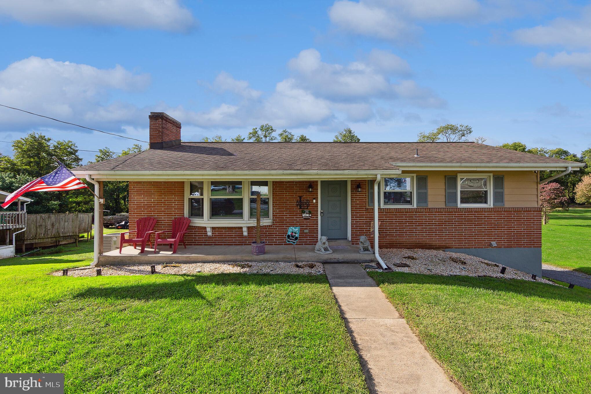 1735 Old River Road Marietta, PA 17547 - Photo 1 of 31