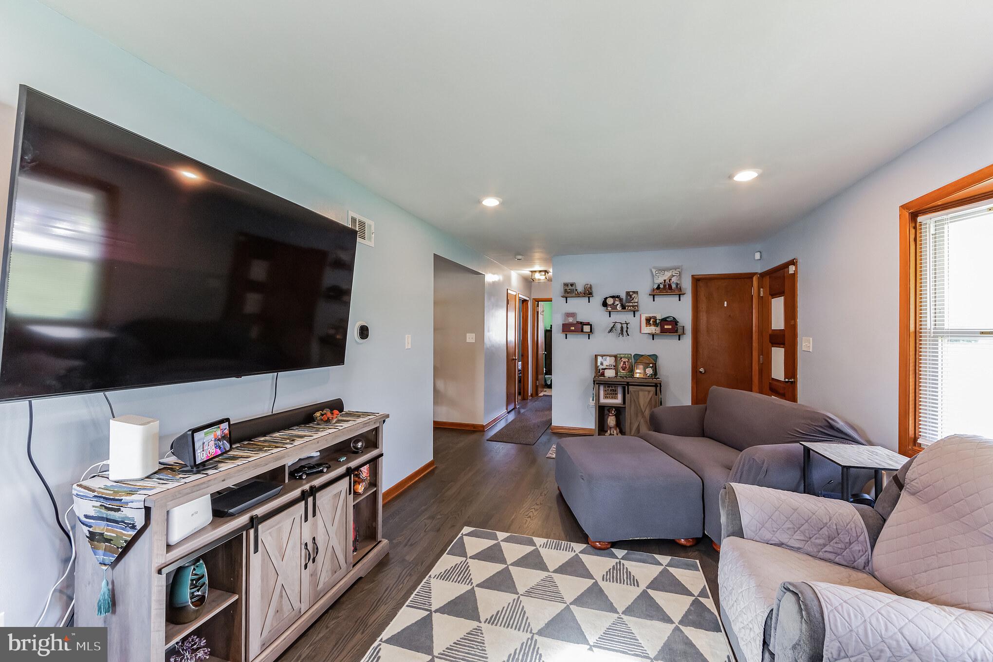 1735 Old River Road Marietta, PA 17547 - Photo 7 of 31