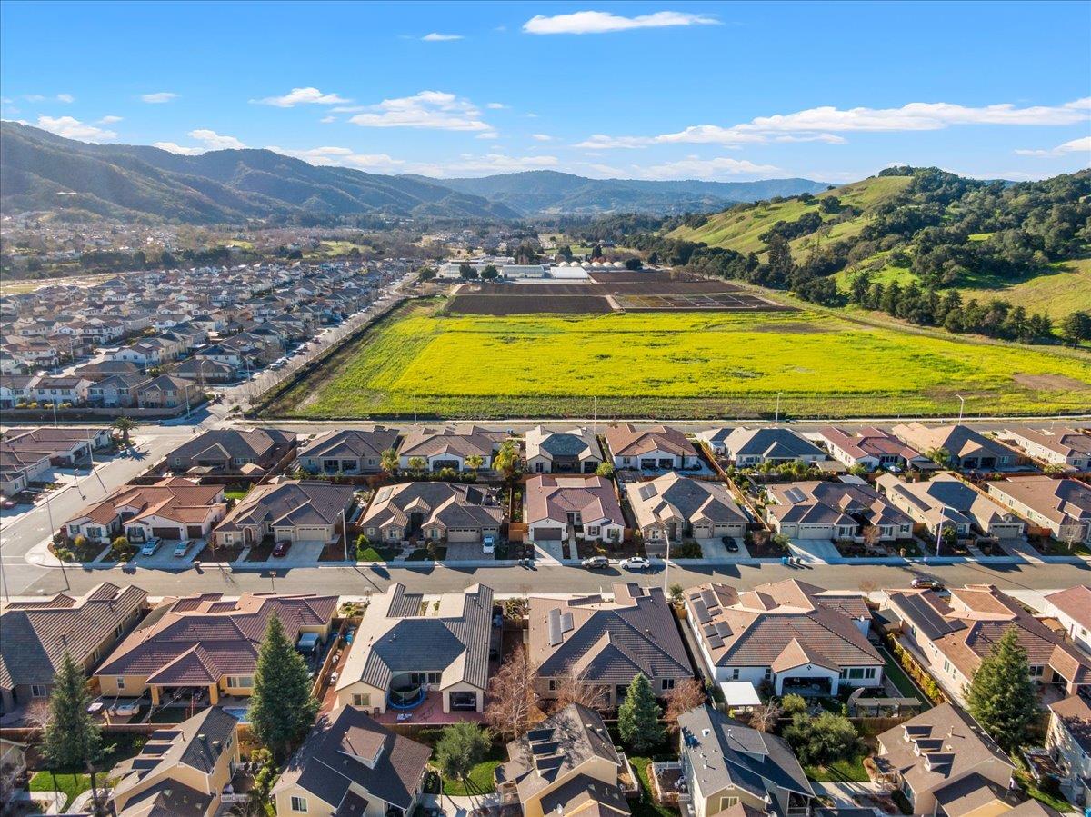 7842 Cinnamon Way Gilroy, CA 95020 - Photo 48 of 51 an aerial view of a city