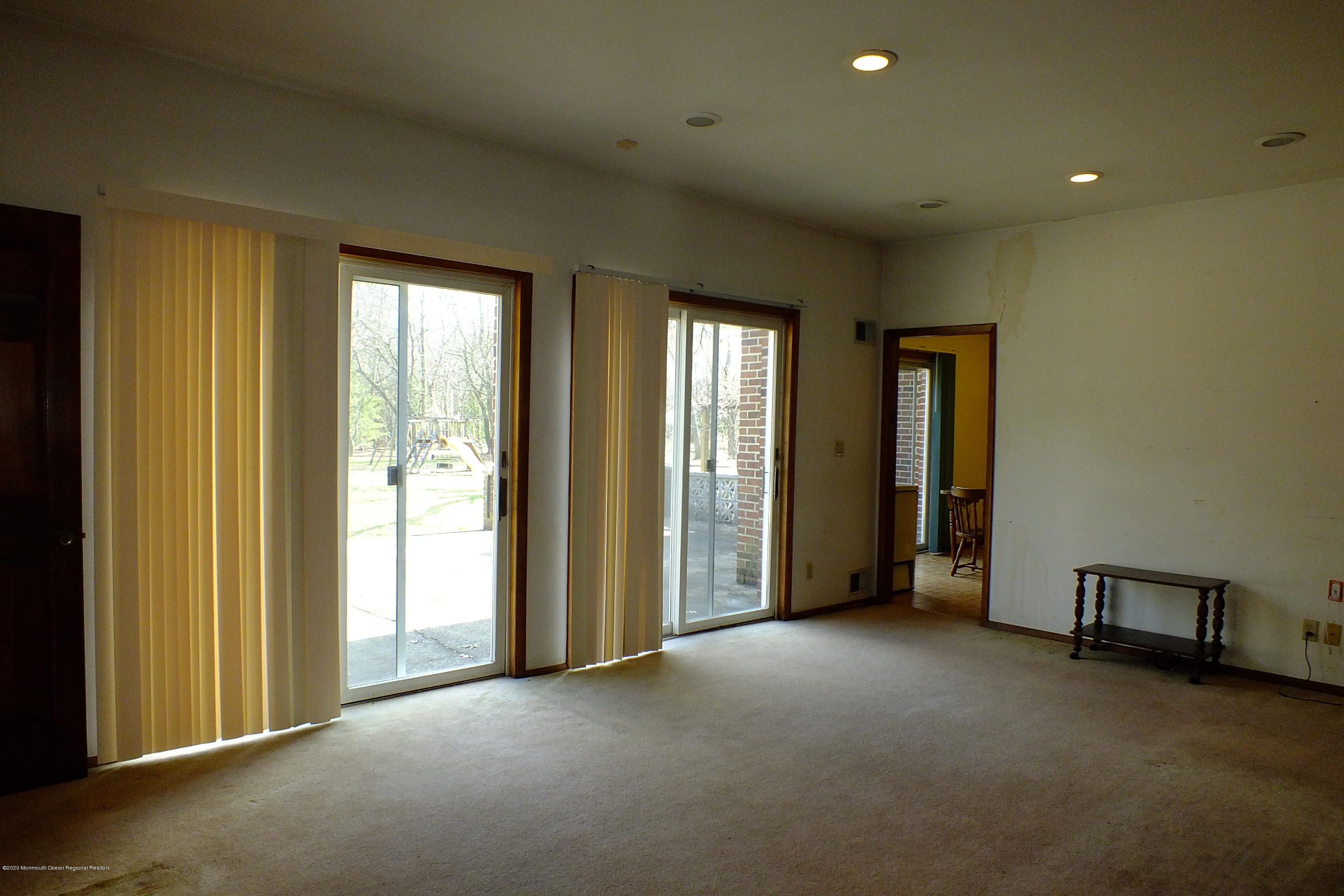 543 Line Road Holmdel, NJ 07733 - Photo 7 of 19 Family Room