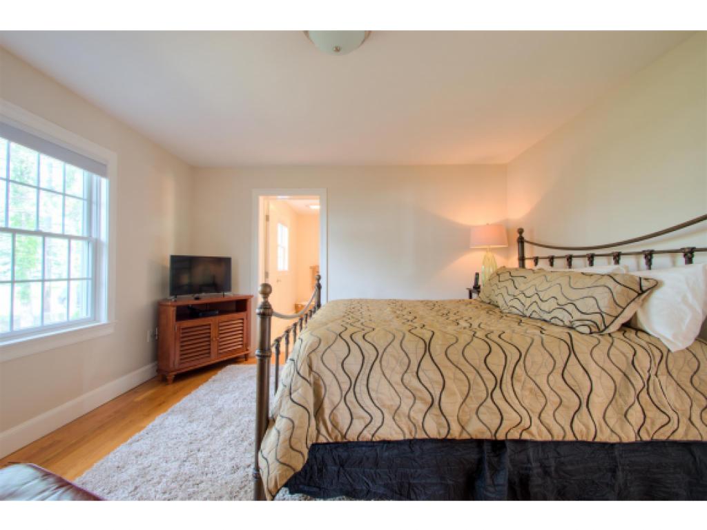 92 Old Beach Road Rye, NH 03870 - Photo 18 of 35