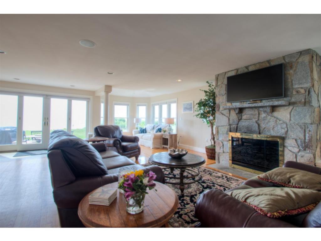 92 Old Beach Road Rye, NH 03870 - Photo 3 of 35