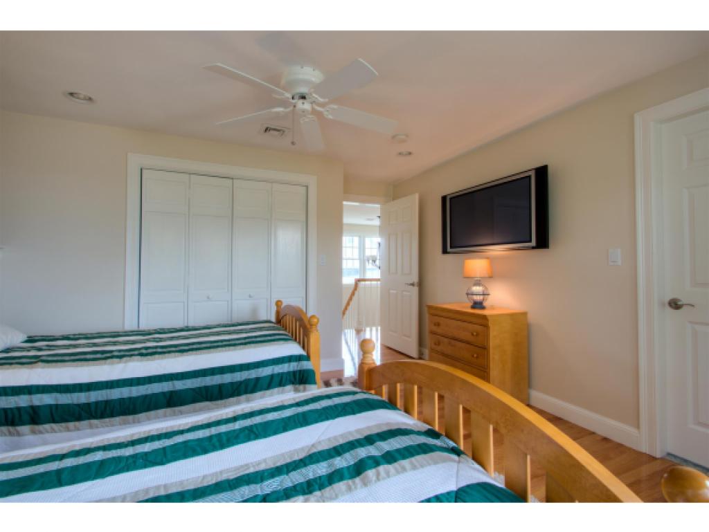 92 Old Beach Road Rye, NH 03870 - Photo 23 of 35