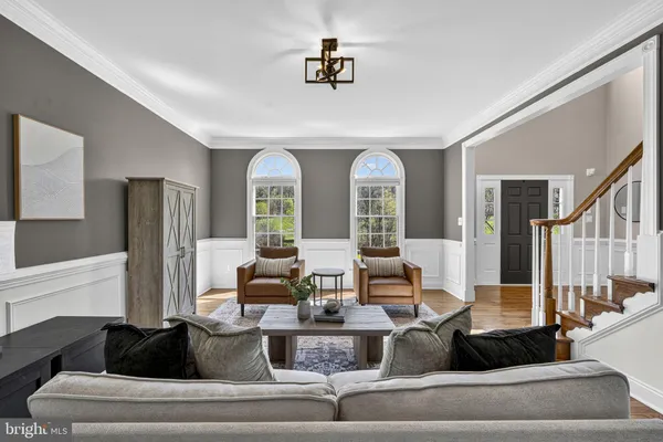 $1,400,000 | 15242 Bankfield Drive, Waterford, VA 20197