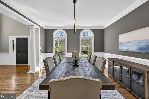 $1,400,000 | 15242 Bankfield Drive, Waterford, VA 20197