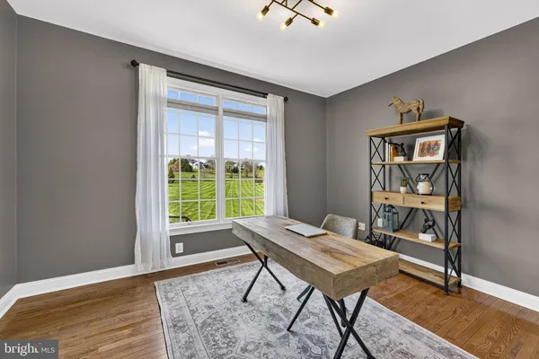$1,400,000 | 15242 Bankfield Drive, Waterford, VA 20197