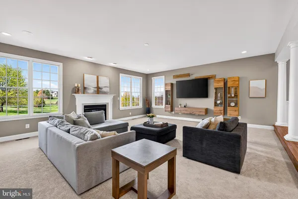 $1,400,000 | 15242 Bankfield Drive, Waterford, VA 20197