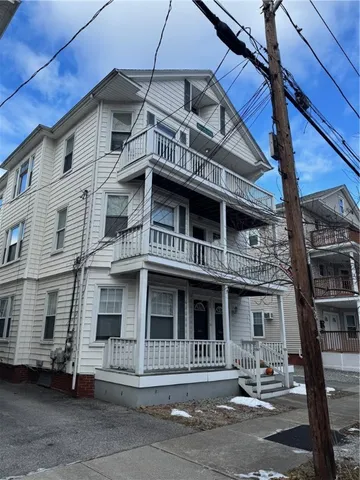 $749,900 | 162 Oakland Avenue, Providence, RI 02908