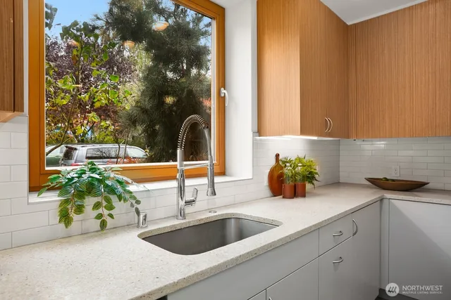 $1,350,000 | 1749 Northwest 61st Street, Seattle, WA 98107