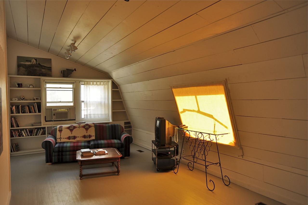 42 Blunt Road Egremont, MA 01230 - Photo 20 of 26 Guest house living room
