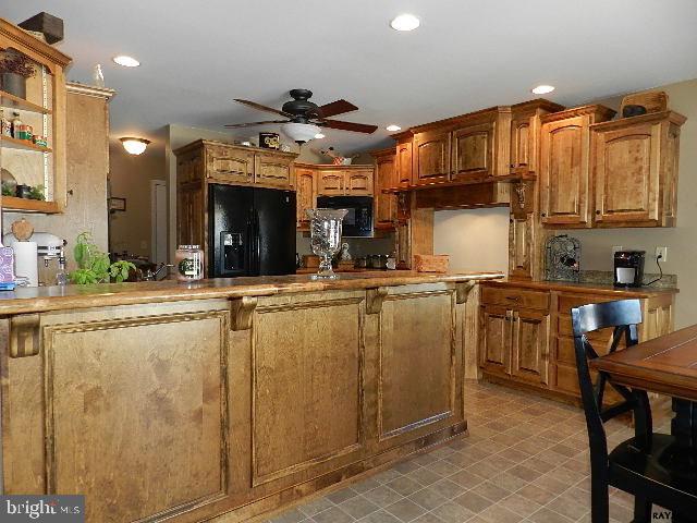 250 South Winding Road Dover, PA 17315 - Photo 19 of 35 Gallery Image 19