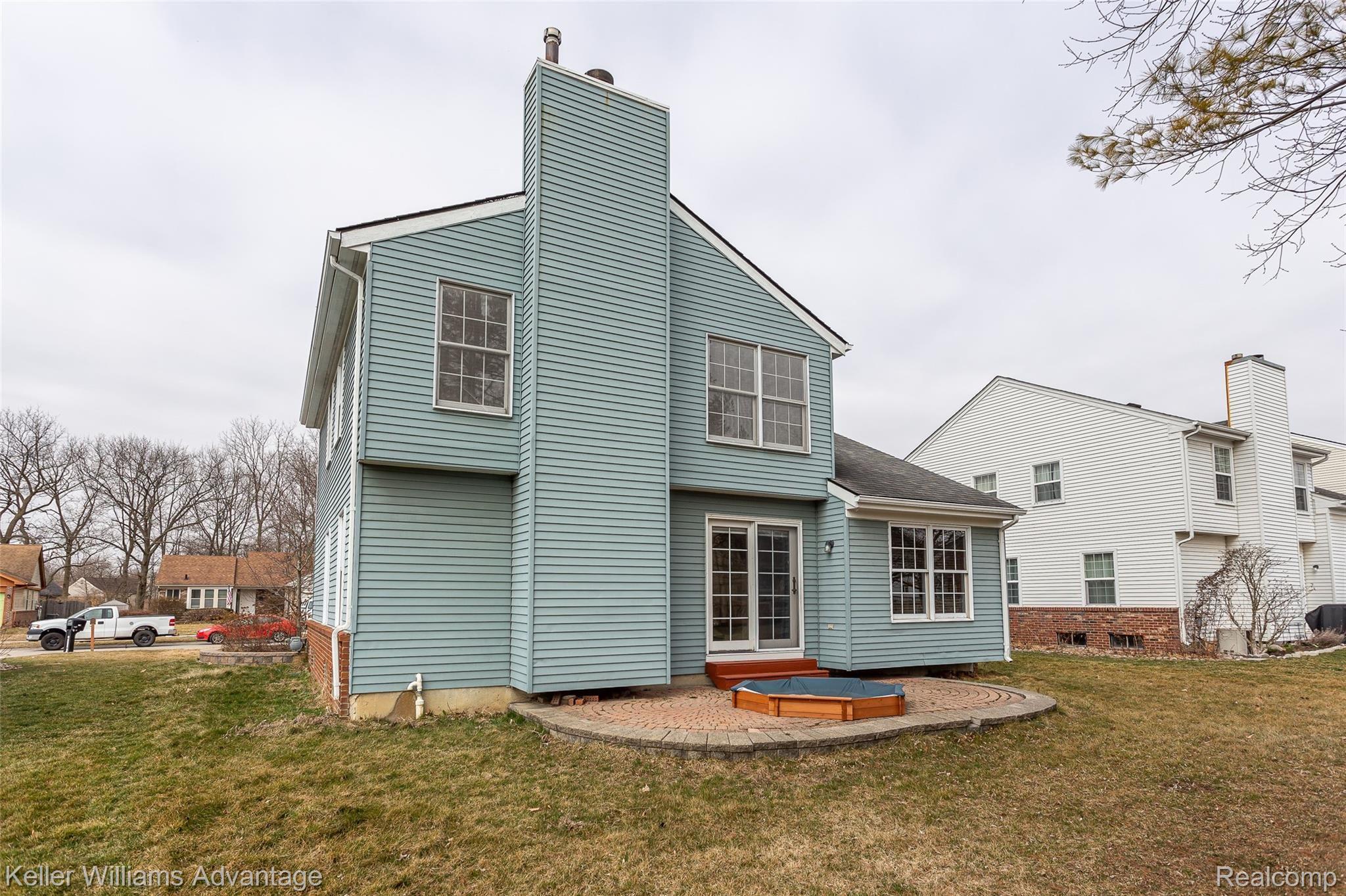 2651 Brookhaven Road Canton, MI 48188 - Photo 7 of 48 2651 Brookhaven exteriors (8).jpg
