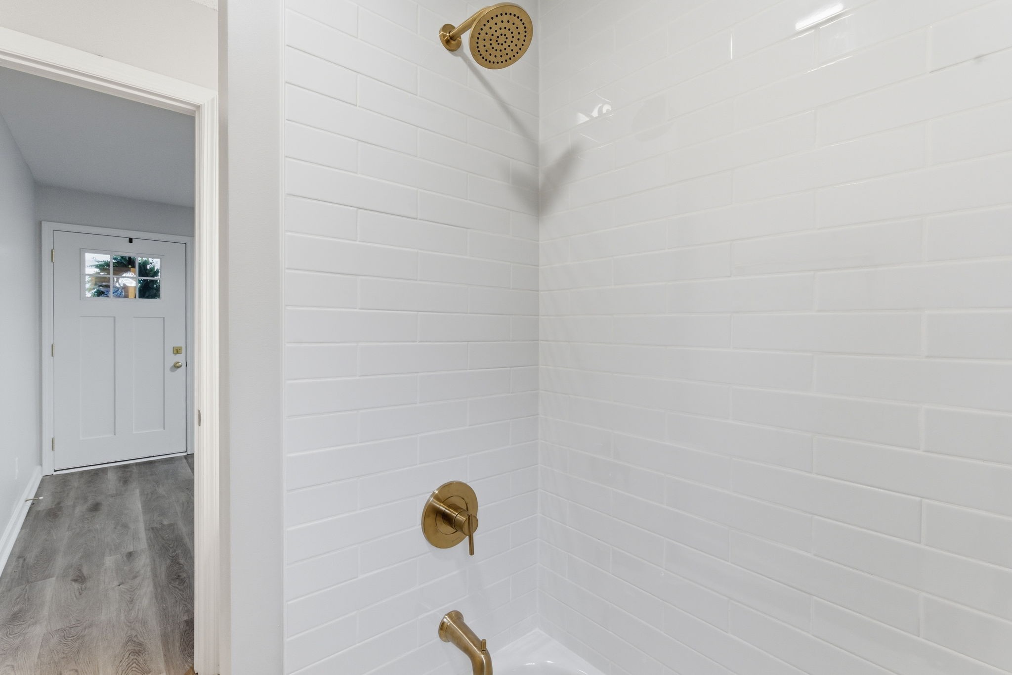 1067 Simms Heights Road Kingston Springs, TN 37082 - Photo 7 of 13 a bathroom with a shower