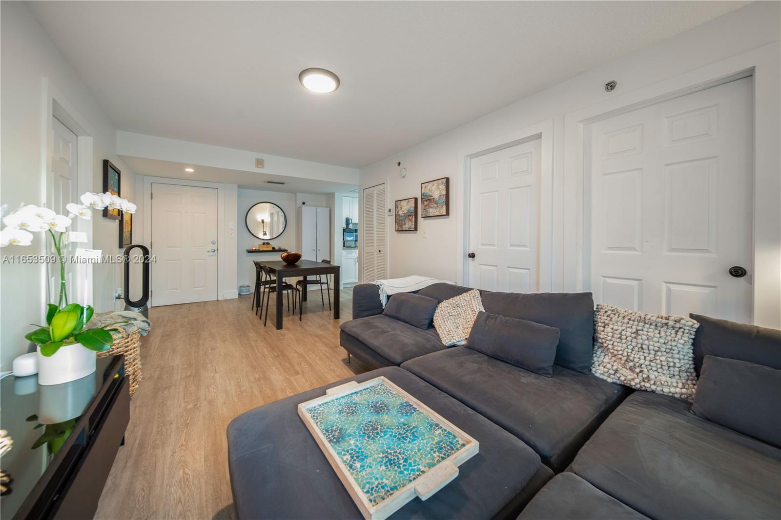 2415 Northwest 16th St Road, Unit 5071 Miami, FL 33125 - Photo 4 of 14 Gallery Image 4