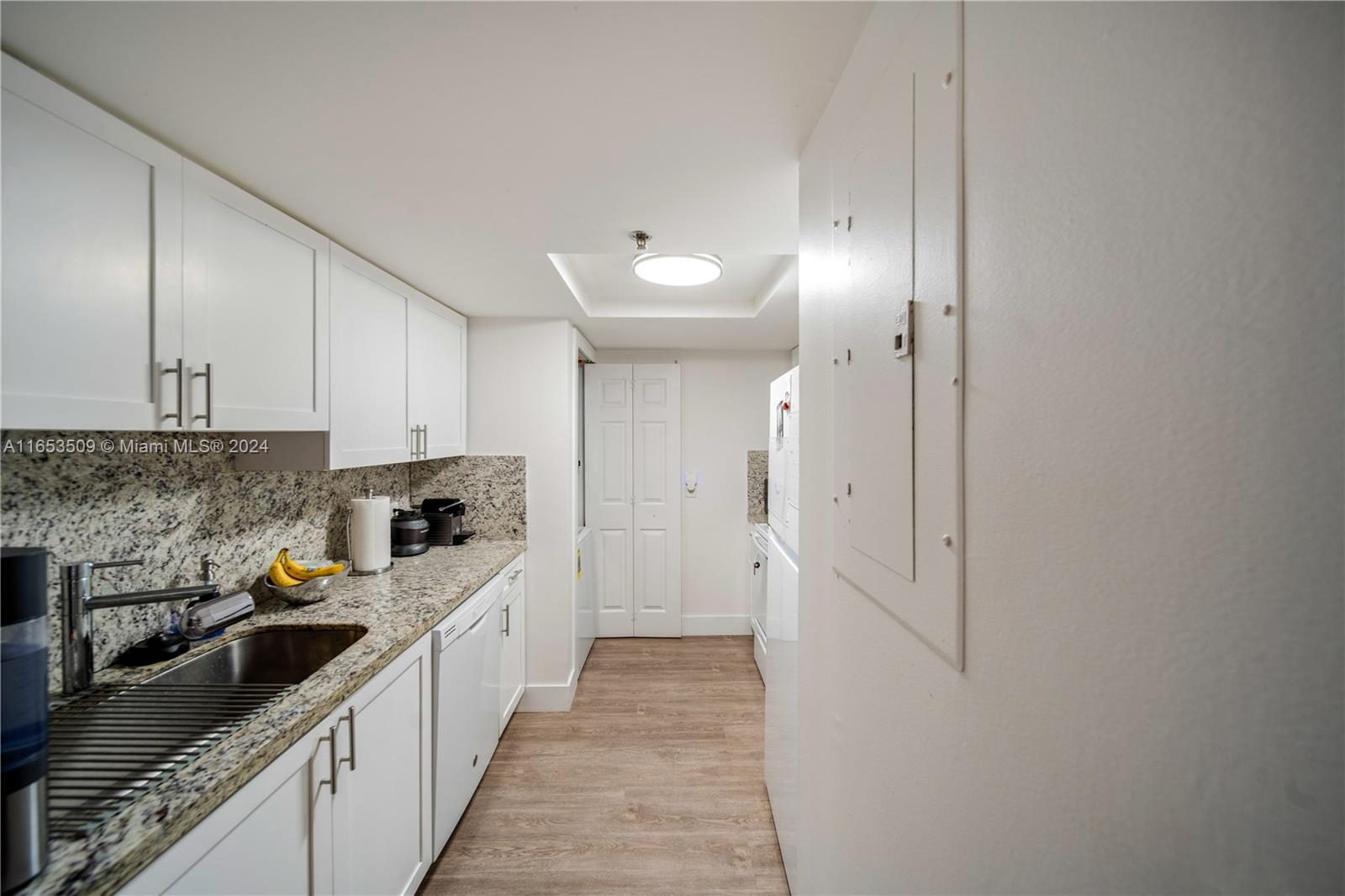 2415 Northwest 16th St Road, Unit 5071 Miami, FL 33125 - Photo 7 of 14 Gallery Image 7