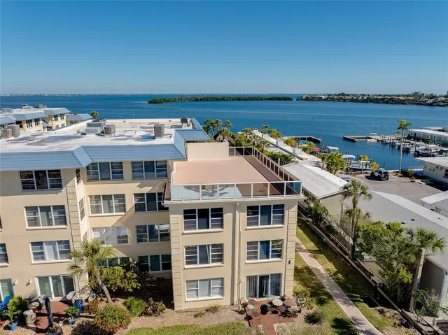 $4,650 | 3806 Gulf Of Mexico Drive, Unit C310, Longboat Key, FL 34228