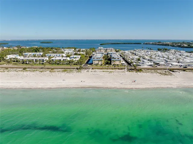 $4,650 | 3806 Gulf Of Mexico Drive, Unit C310, Longboat Key, FL 34228