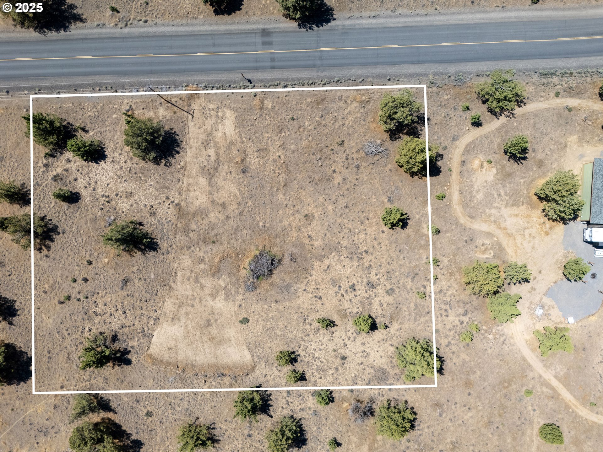 13 Rim Park Culver, OR 97734 - Photo 15 of 28 a view of a bathroom sink
