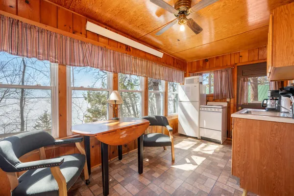 $160,000 | 49231 County Road 173, Unit CABIN 9, Deer River, MN 56636