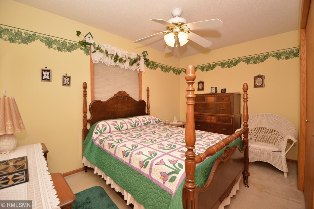 1555 Prairie Hill Road St. Cloud, MN 56301 - Photo 16 of 19 Gallery Image 16