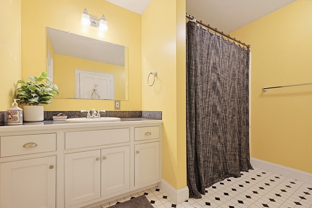 771 Podunk Road East Brookfield, MA 01515 - Photo 16 of 41