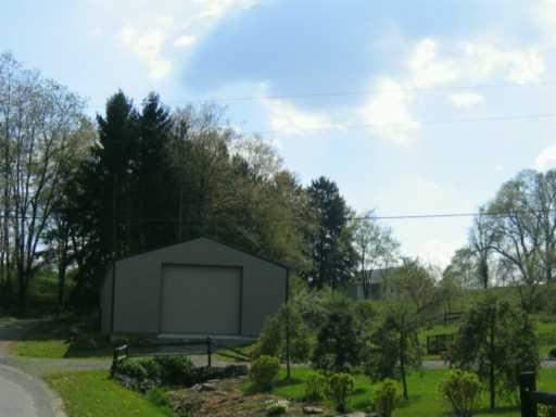 178 Barkley Road Clarksburg, PA 15725 - Photo 3 of 6 Yard/Garden.
