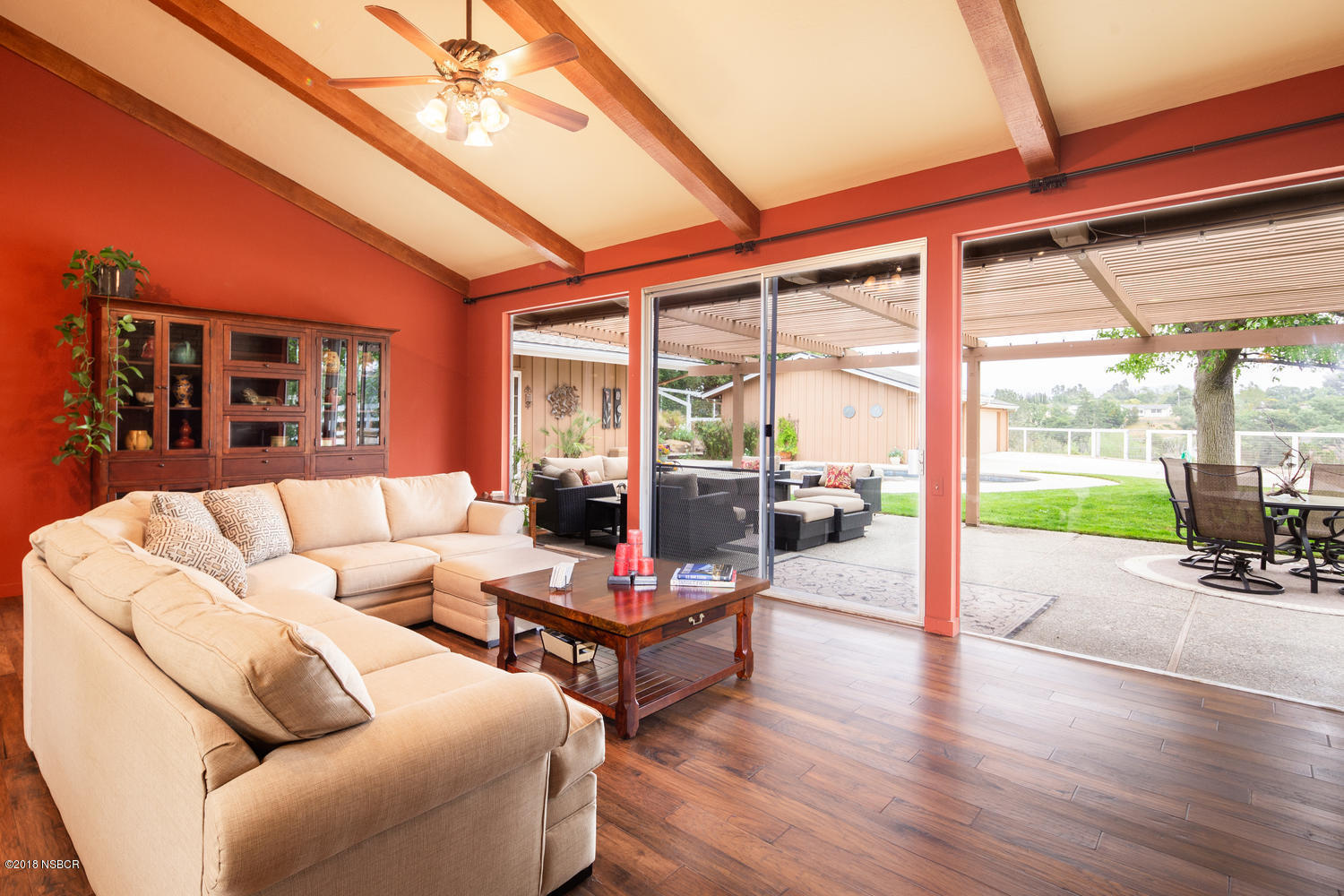 2698 Quail Valley Road Solvang, CA 93463 - Photo 11 of 40 Living Rom