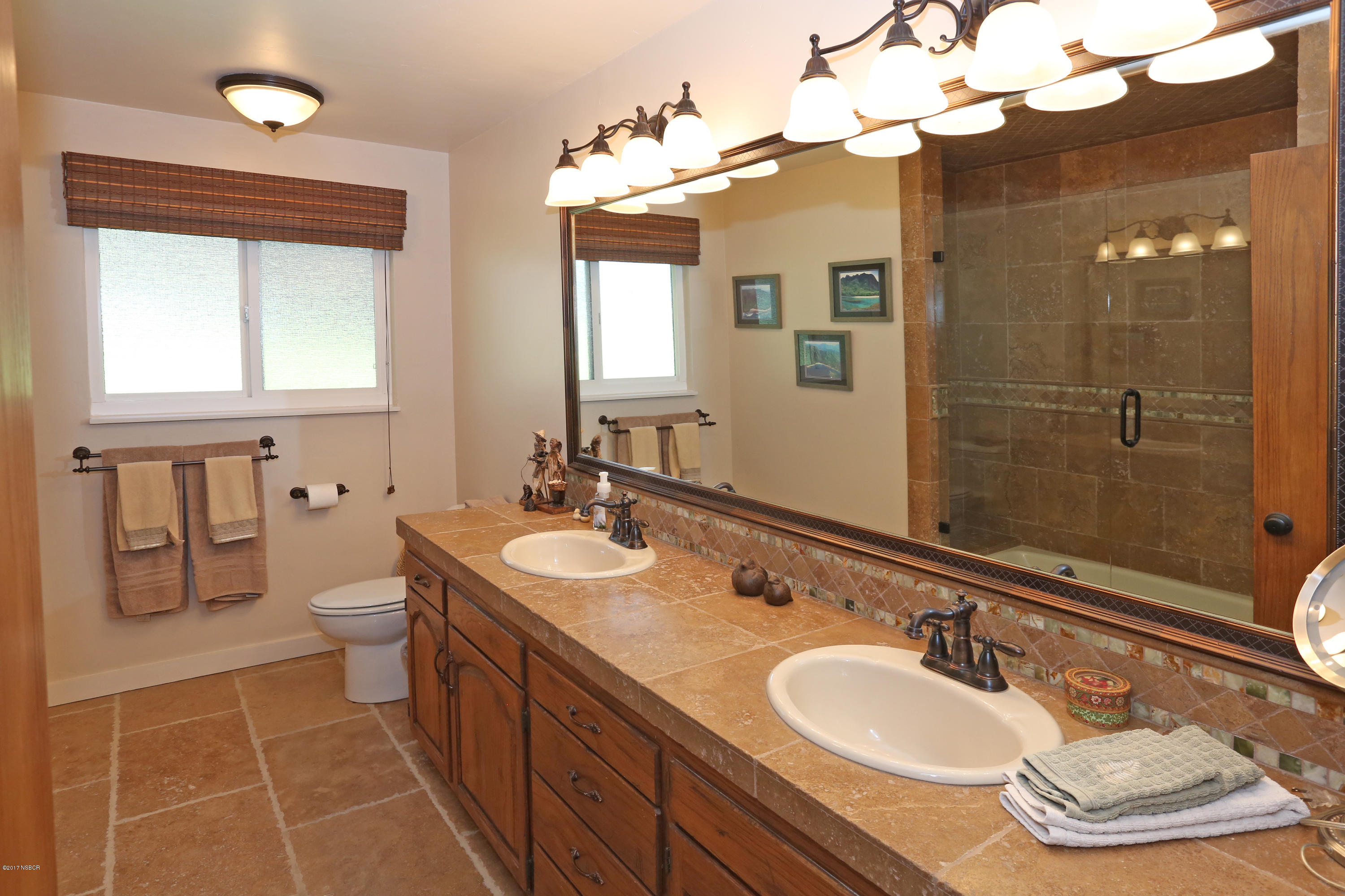 2698 Quail Valley Road Solvang, CA 93463 - Photo 18 of 40 Bathroom 2