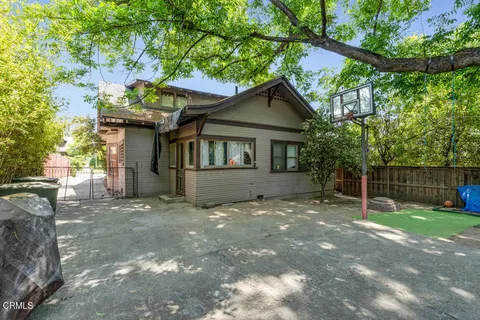 $1,200,000 | 1315 North Wilson Avenue, Pasadena, CA 91104