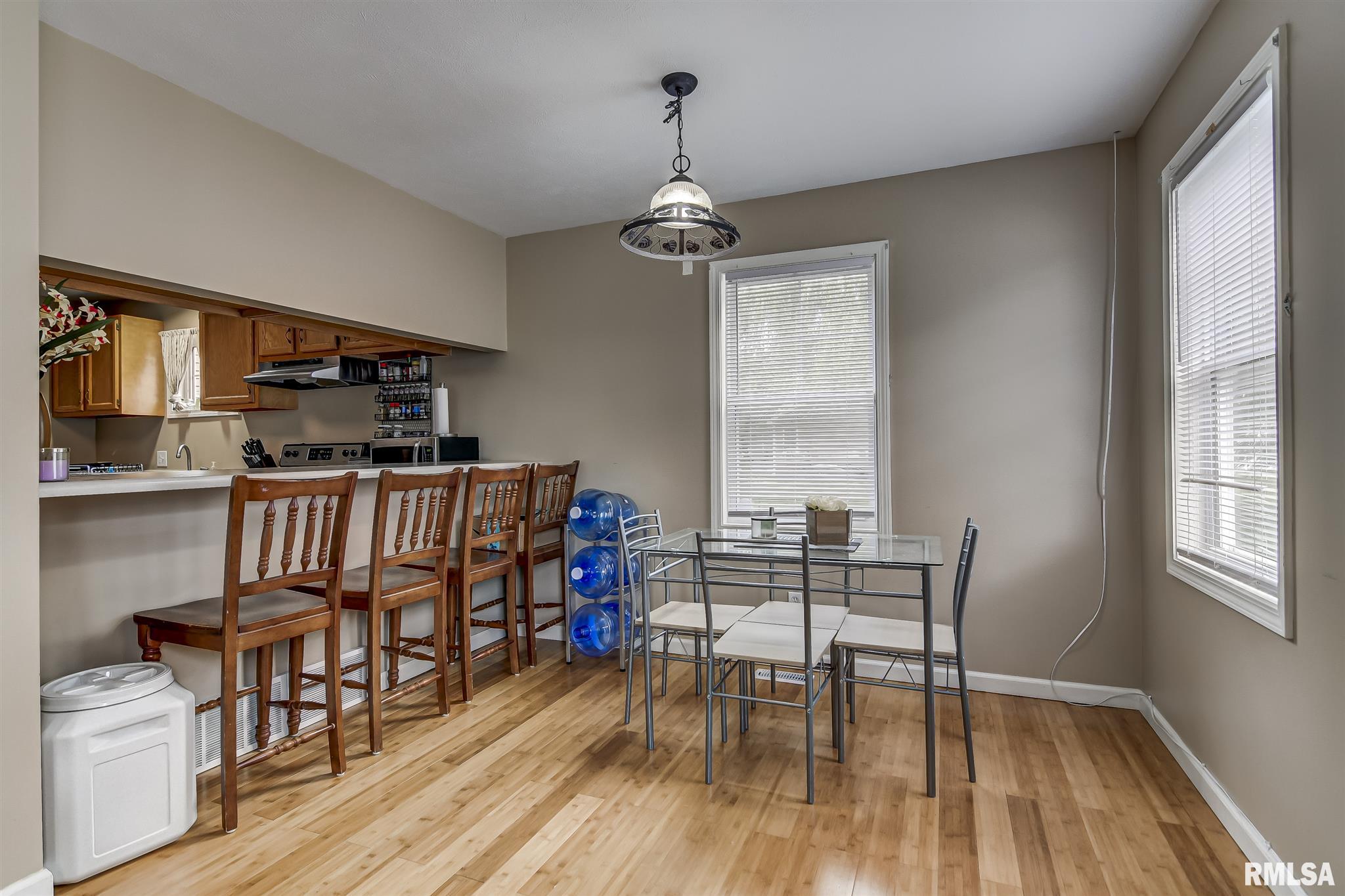 1309 Whitney Lane Springfield, IL 62702 - Photo 12 of 35