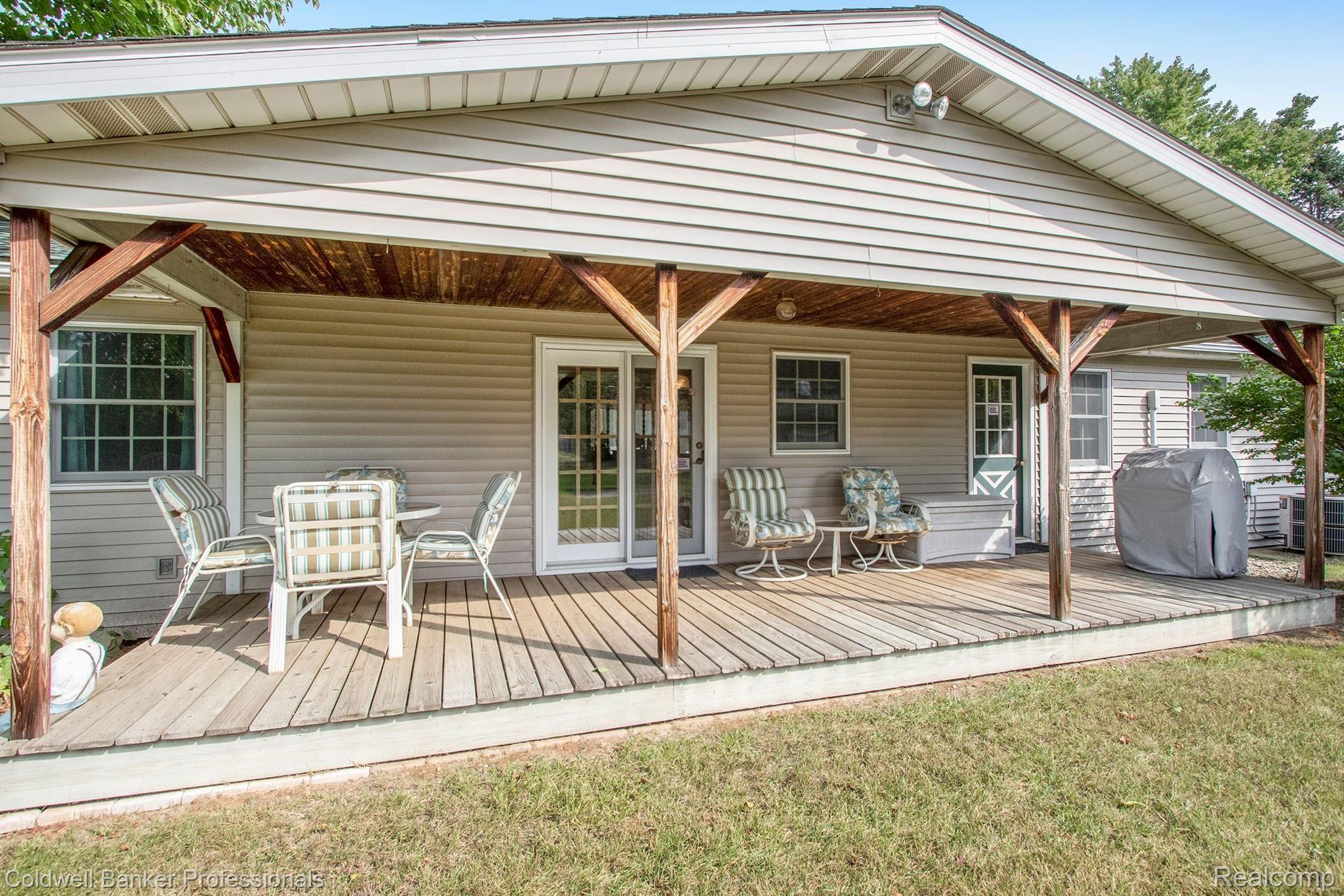 2537 Carpenter Road Lapeer, MI 48446 - Photo 4 of 26 Covered Back Deck