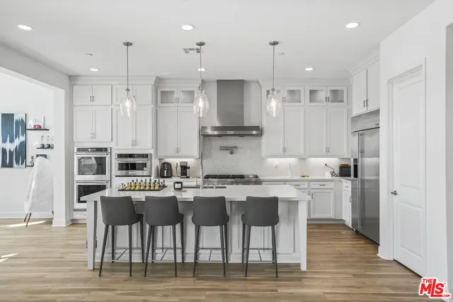 $1,799,000 | 21230 Wild Flower Way, Chatsworth, CA 91311