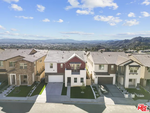 $1,799,000 | 21230 Wild Flower Way, Chatsworth, CA 91311