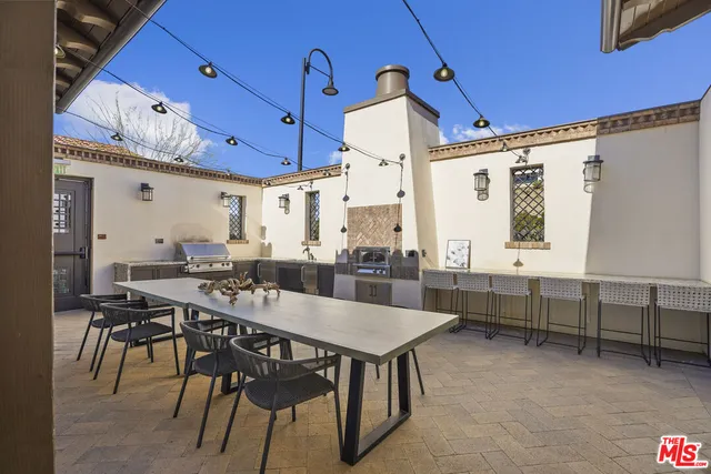 $1,799,000 | 21230 Wild Flower Way, Chatsworth, CA 91311