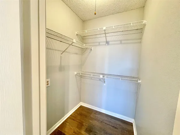 $1,350 | 2300 Old Spanish Trail, Unit 2023, Houston, TX 77054