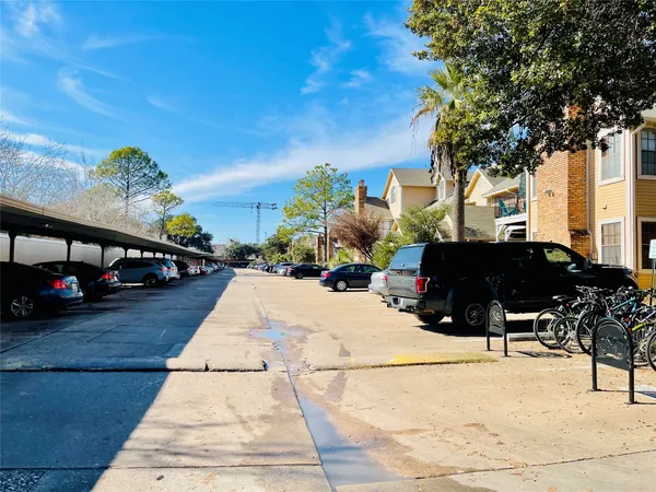 $1,350 | 2300 Old Spanish Trail, Unit 2023, Houston, TX 77054