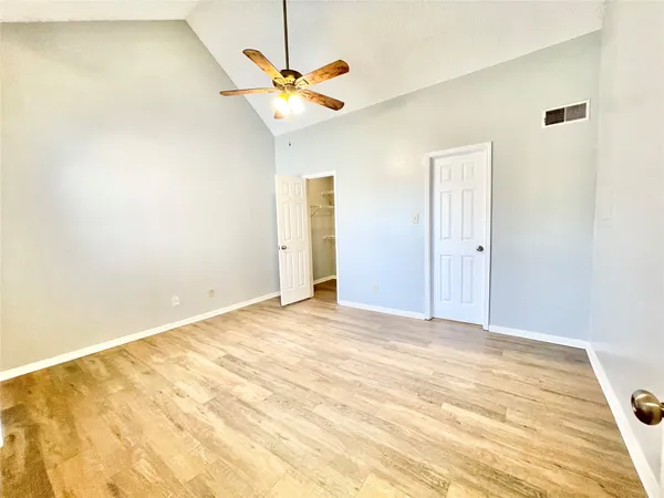 $1,350 | 2300 Old Spanish Trail, Unit 2023, Houston, TX 77054