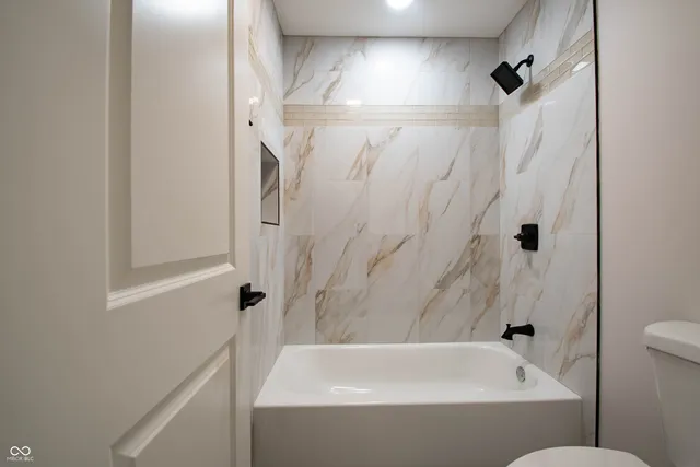 $394,900 | 1058 North Elder Avenue, Indianapolis, IN 46222