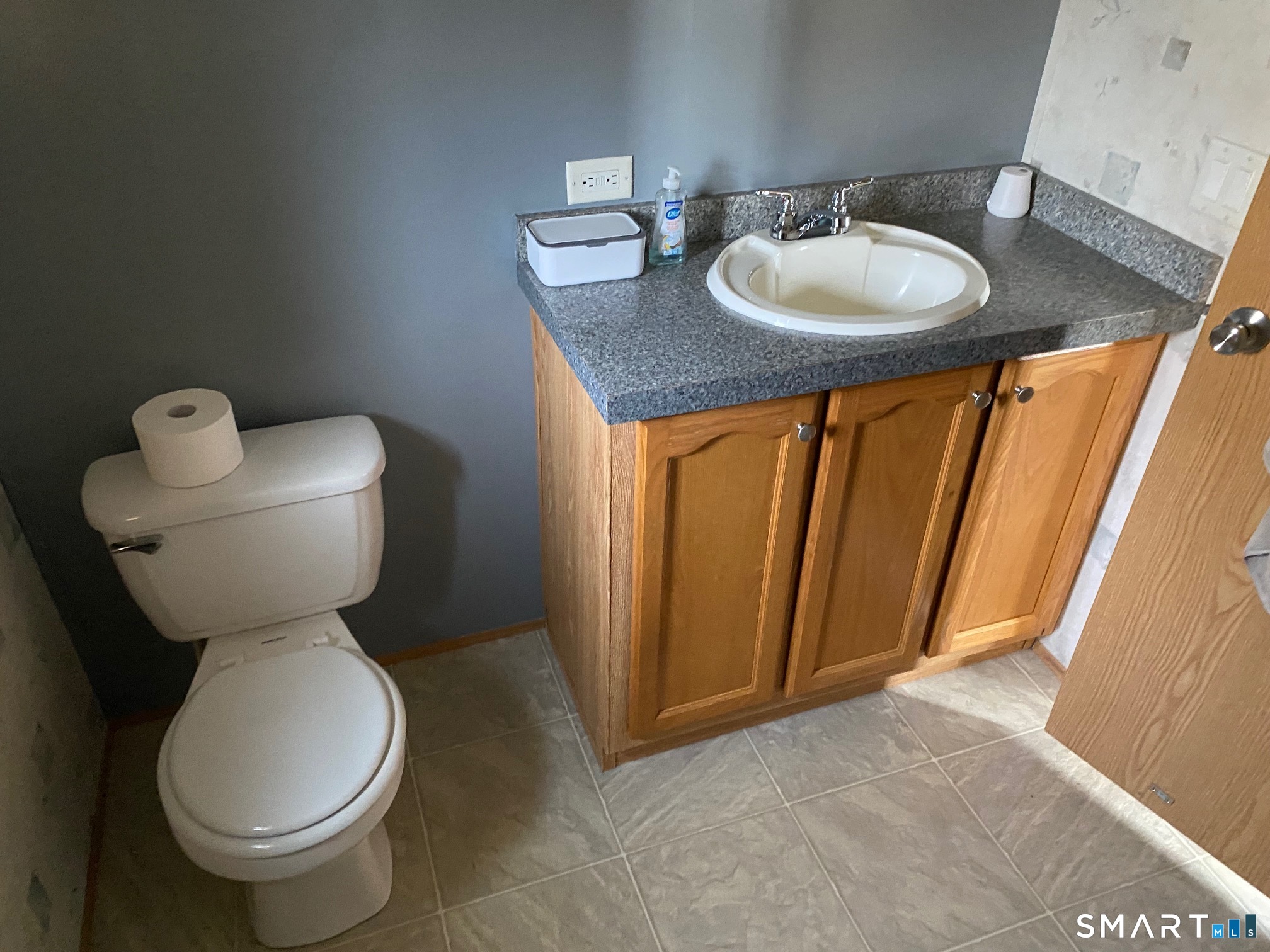 26 North Main Street Branford, CT 06405 - Photo 11 of 11