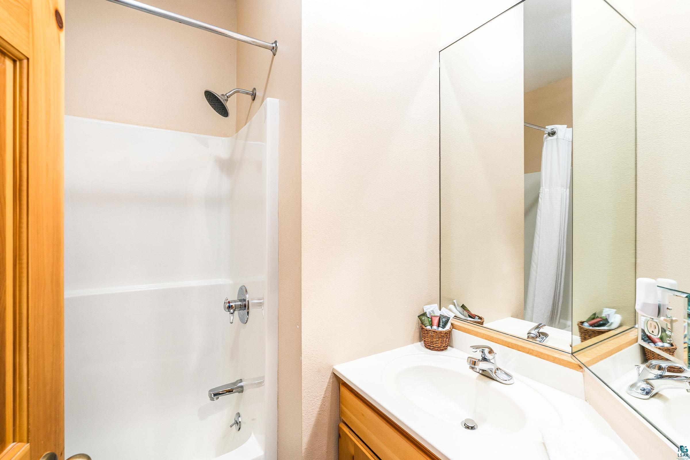 4576 Cove Road, Unit 410 Two Harbors, MN 55616 - Photo 31 of 45