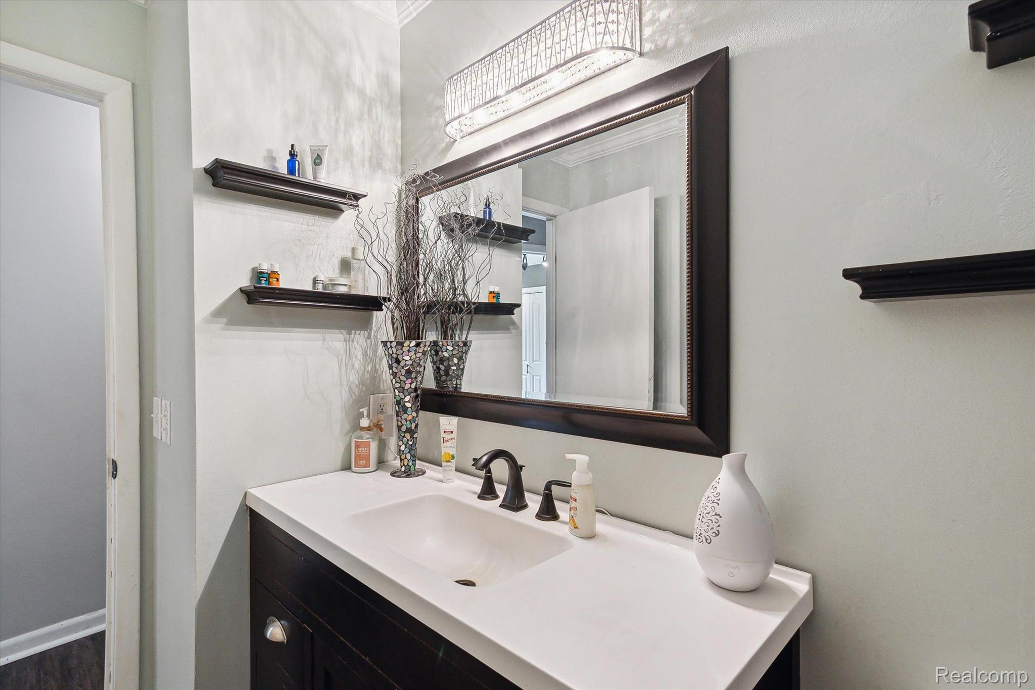 1481 Clark Lake Road Brighton, MI 48114 - Photo 16 of 37 Gallery Image 16