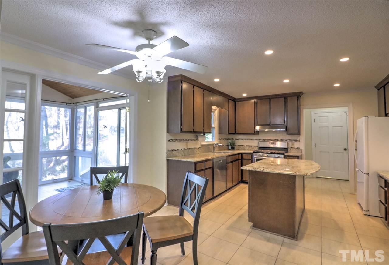 8009 Falling Leaf Court Raleigh, NC 27615 - Photo 12 of 29
