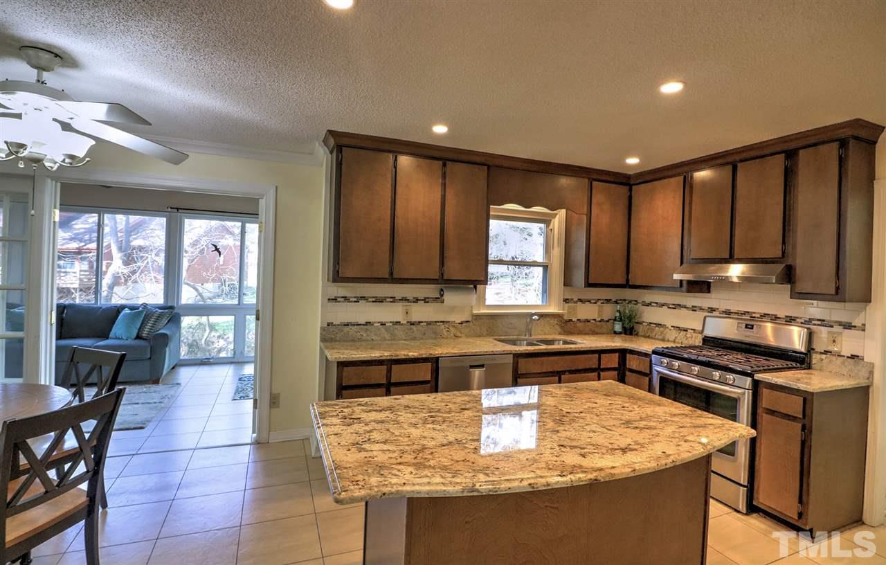 8009 Falling Leaf Court Raleigh, NC 27615 - Photo 13 of 29